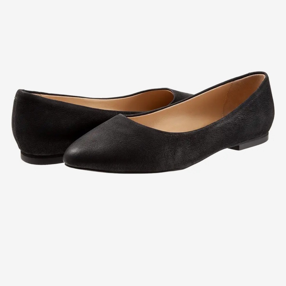 Trotters Womens Estee Ballet Flat, Black Nubuck, Size 8.5